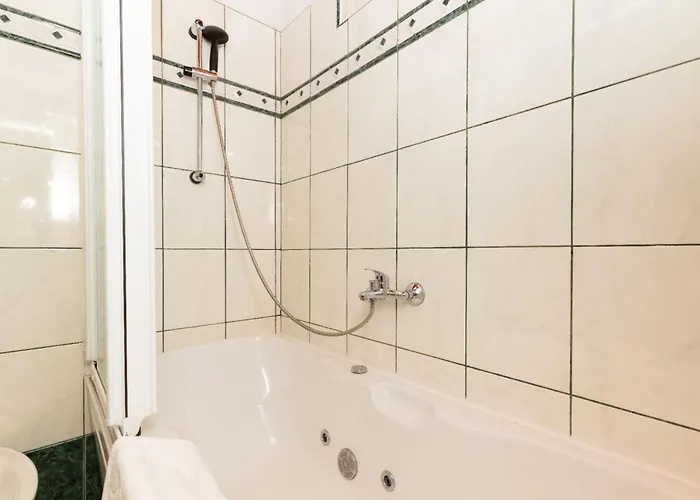 Red House בית נופש