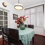 Vakantiehuis Red House *