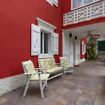 Red House Vakantiehuis *
