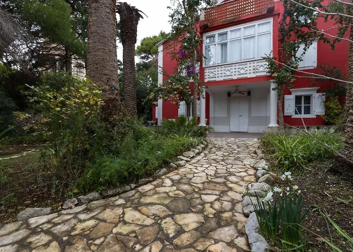 Red House *